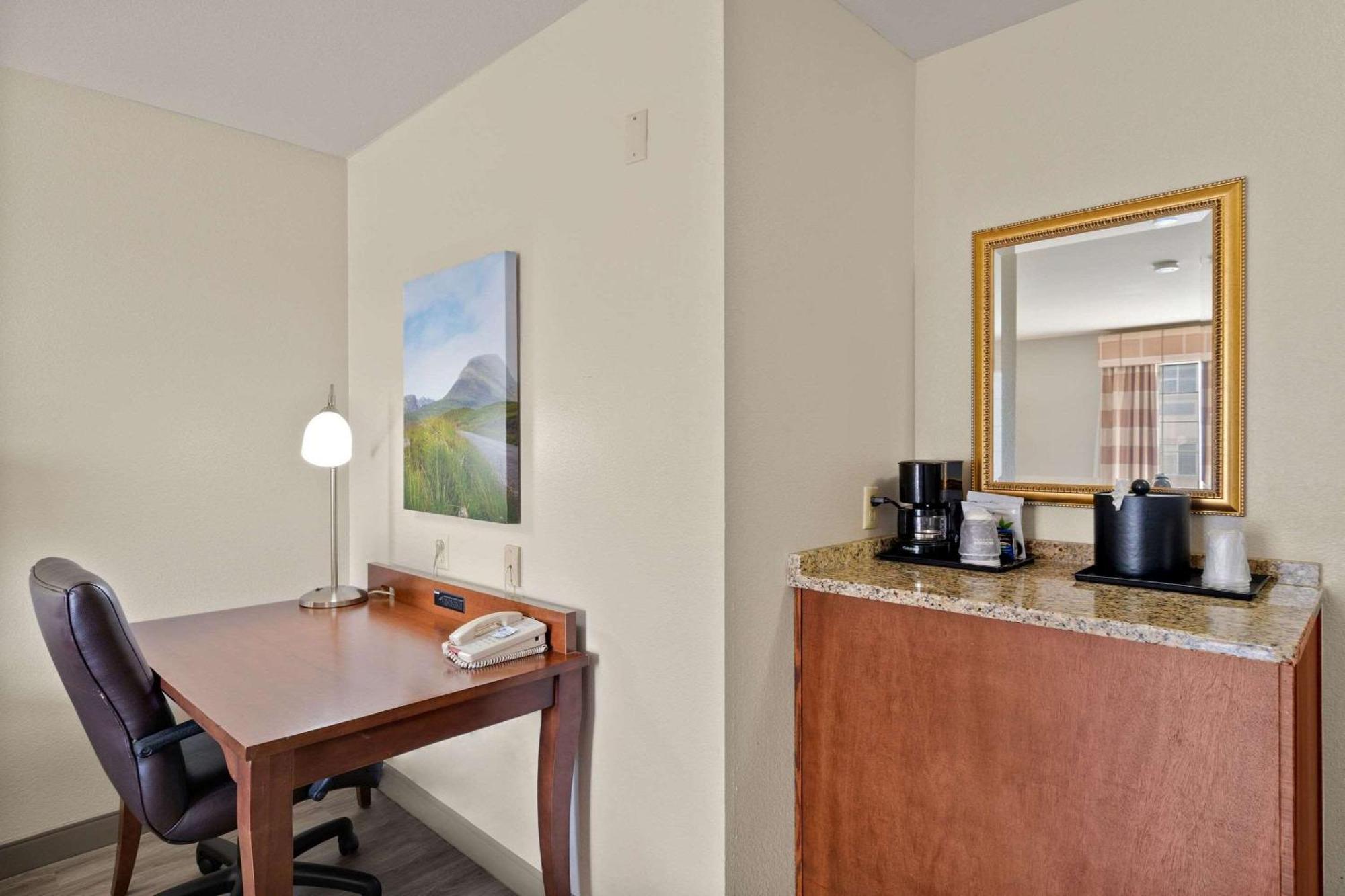 Country Inn & Suites By Radisson, Greeley, Co Zewnętrze zdjęcie